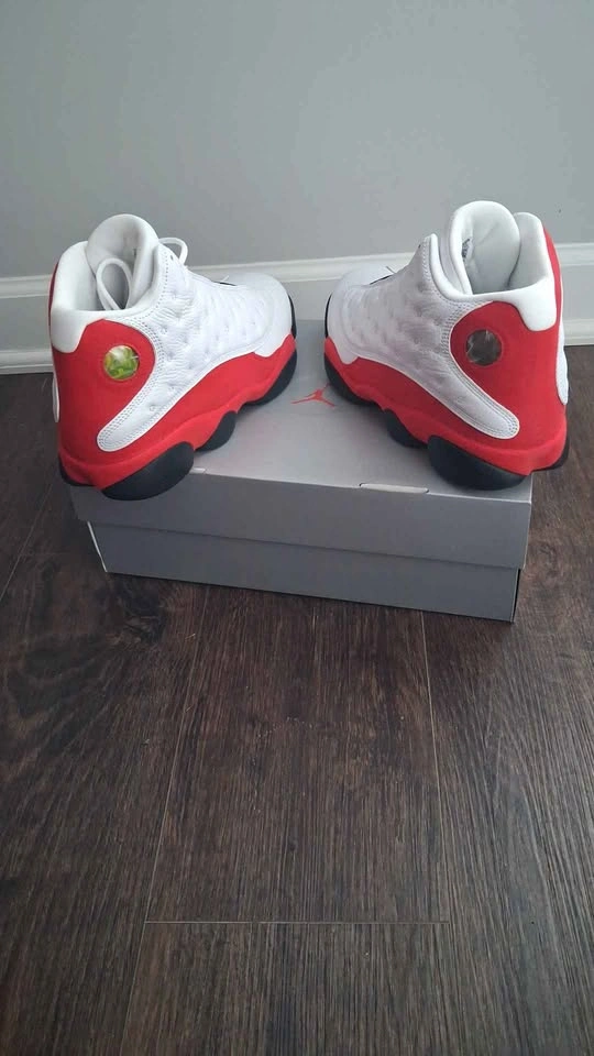 Jordan 13 sneakers size 11 - photo 3