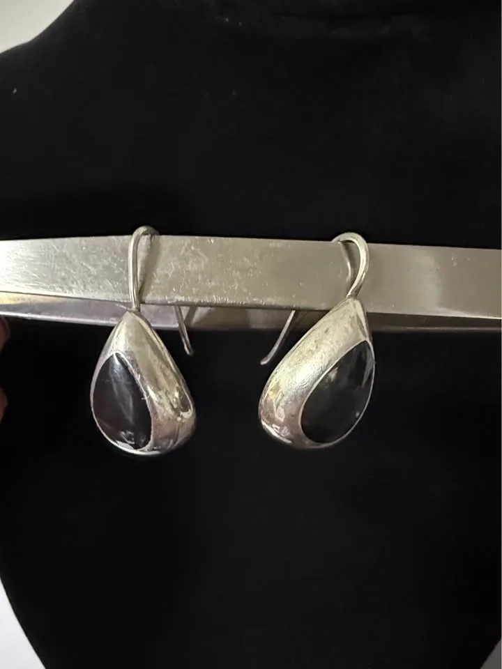 Vintage Teardrop Sterling Silver & Onyx Earrings - photo 2