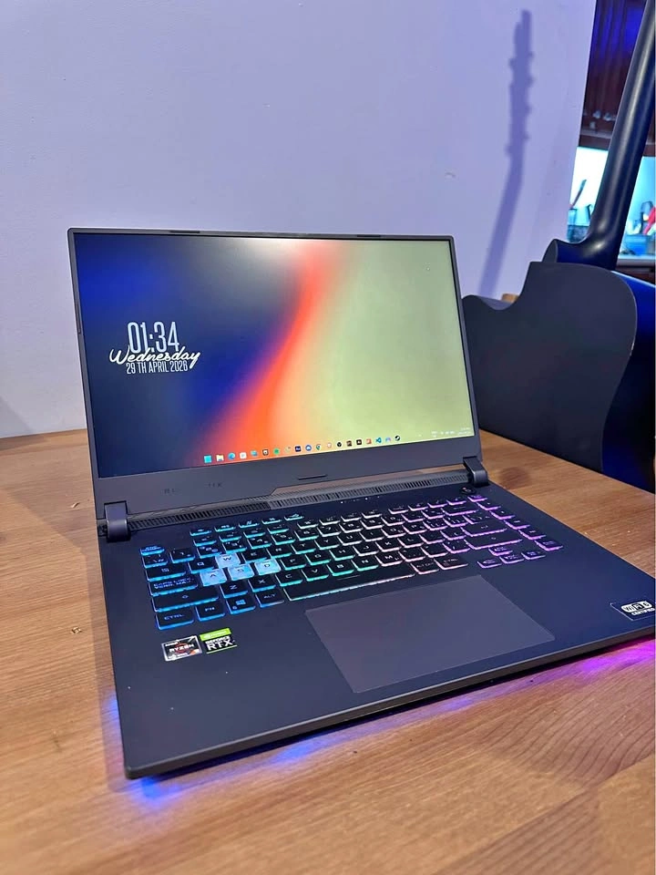 ASUS ROG Strix G15 Laptop - Ryzen 9, RTX 3050, 32GB RAM, 1TB SSD
