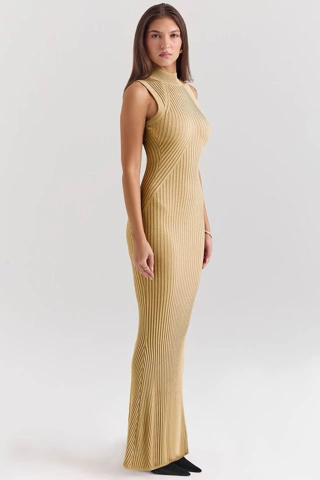 BNWT House of CB Emmie Gold Metallic Maxi Dress - photo 4