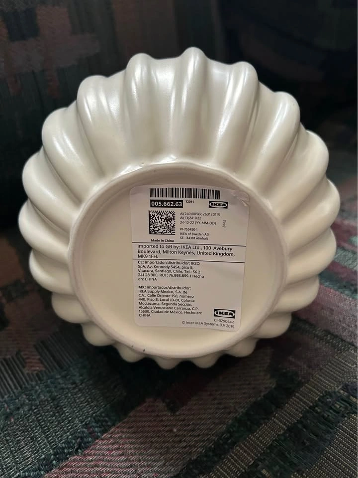 IKEA White Stoneware SKOGSTUNDRA Vase - photo 2
