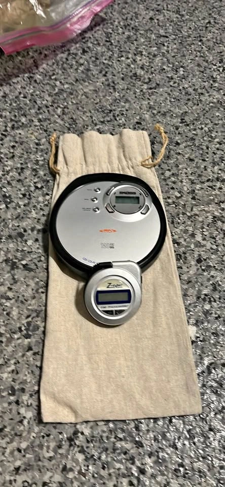 Portable CD Player and FM Transmitter