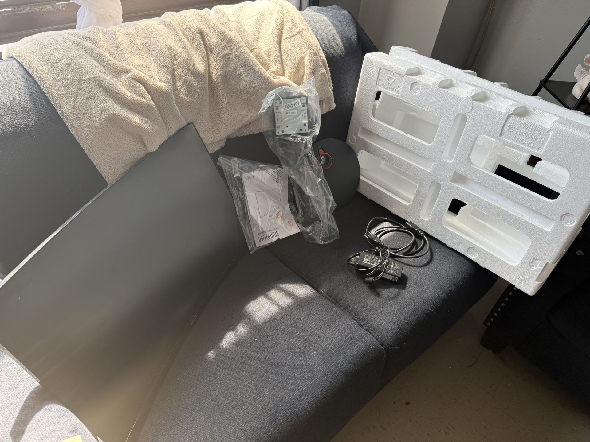 27 Inch 240hz Gaming Monitor For Sell - photo 2