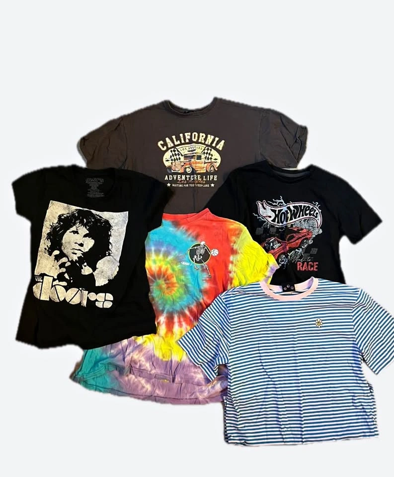 Lot of 5: Women's Graphic T-Shirts