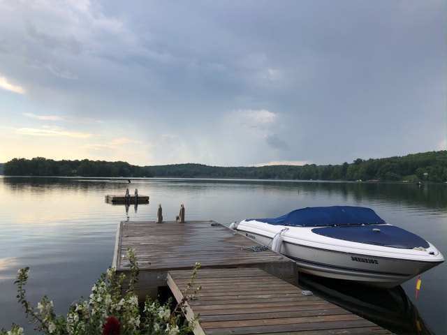 2005 Larson 180 Sport Bowrider Boat