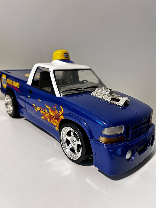 Toy First Gear Napa Parts Delivery Truck