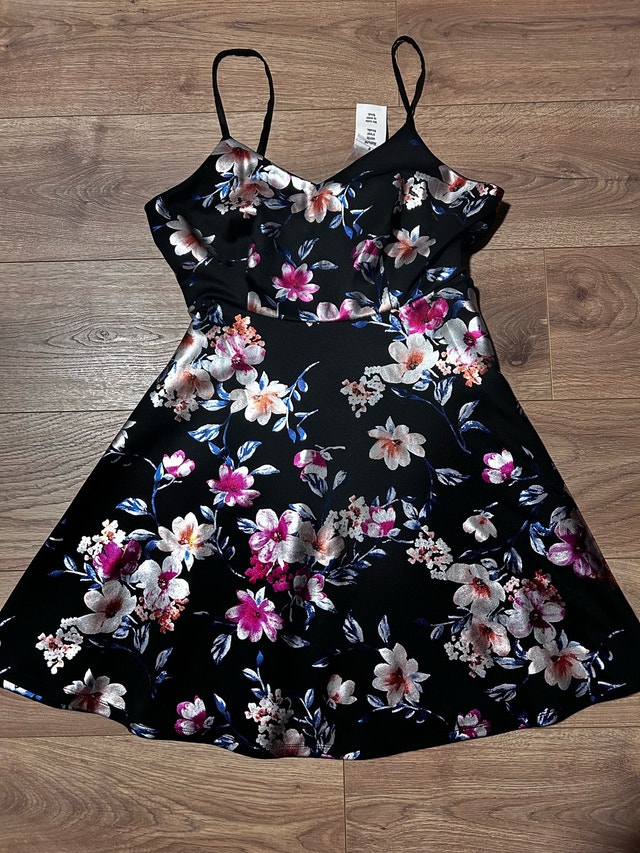 Floral Black Dress Ricki’s size M Brand New - photo 2