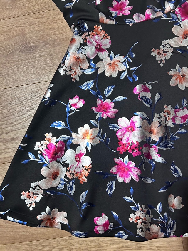 Floral Black Dress Ricki’s size M Brand New - photo 4
