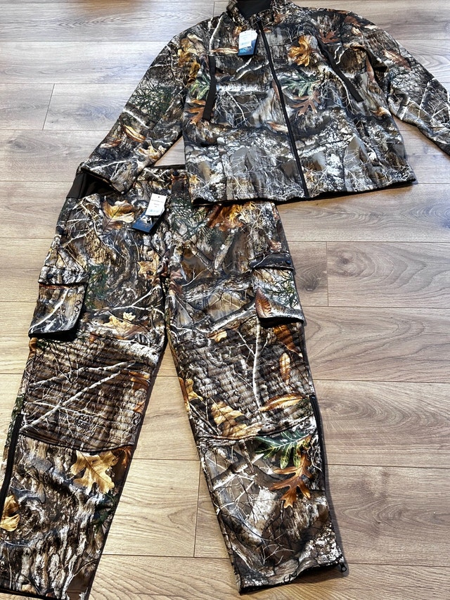 Rocky Men’s Camo Softshell Hunting Set – Jacket & Pants (XL)