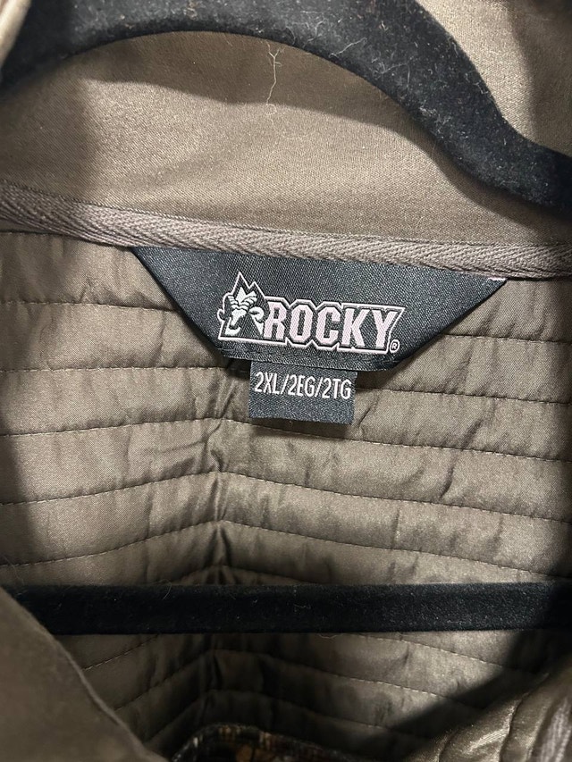 Brand New Rocky Stratum Women's Outdoor Jacket 2XL - photo 3
