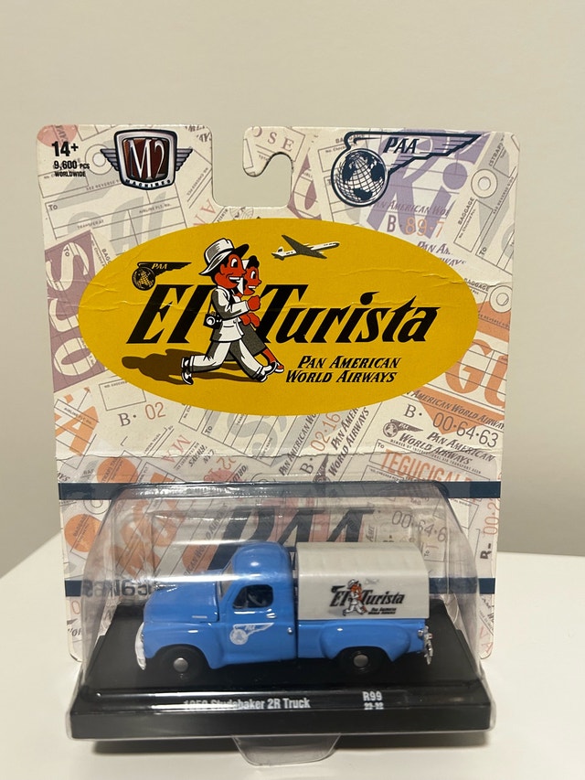 1/64 M2 Machines 1950 Pan Am El Turista Studebaker