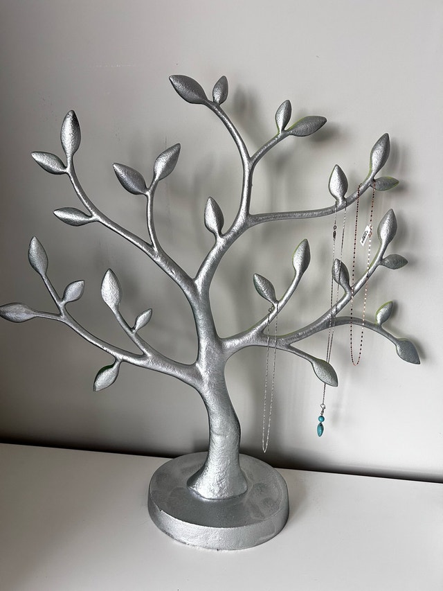LARGE 19 inch TALL METAL TREE HALLMARK ORNAMENT JEWELRY - photo 3