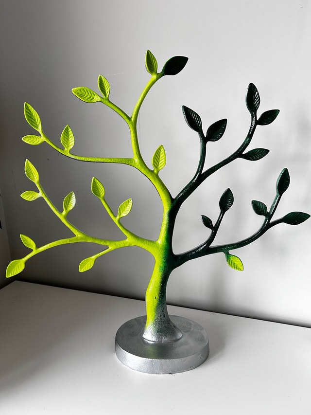 LARGE 19 inch TALL METAL TREE HALLMARK ORNAMENT JEWELRY - photo 4