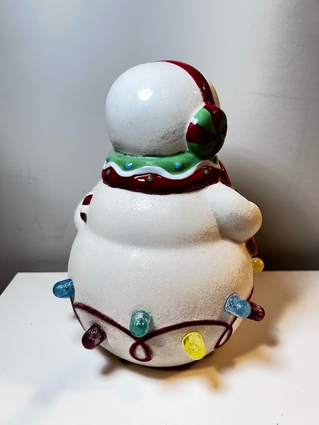 Hallmark Musical Snowman Christmas Decoration with Gingerbread - photo 3