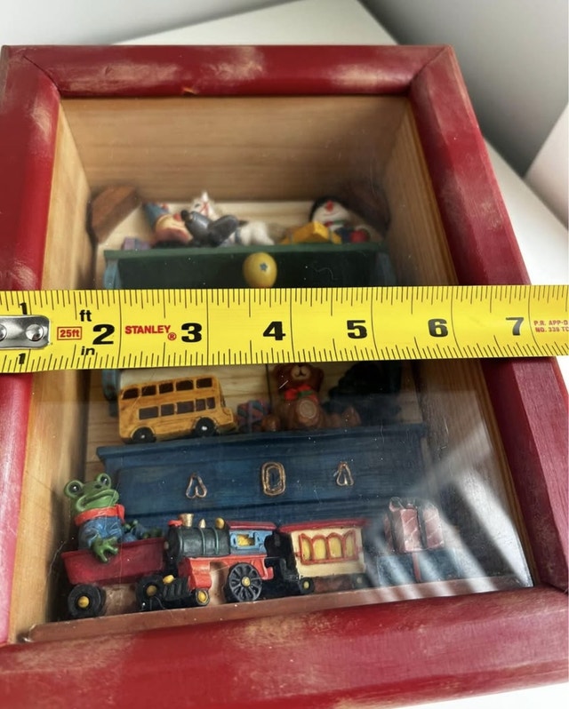 Vintage Christmas Toy Shadow Box Display - photo 4