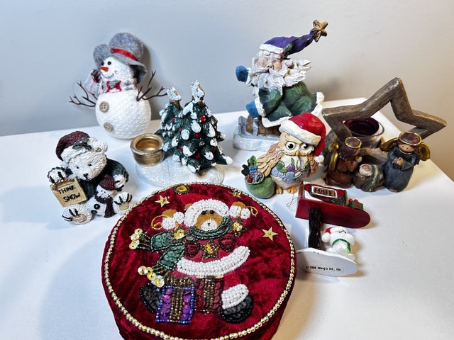 Christmas Holiday Figurines & Decor Lot