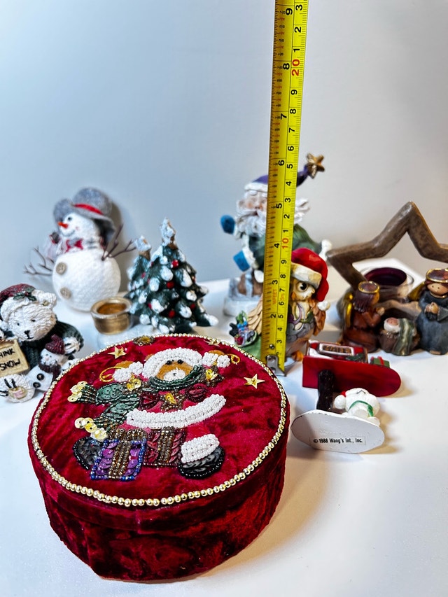 Christmas Holiday Figurines & Decor Lot - photo 2
