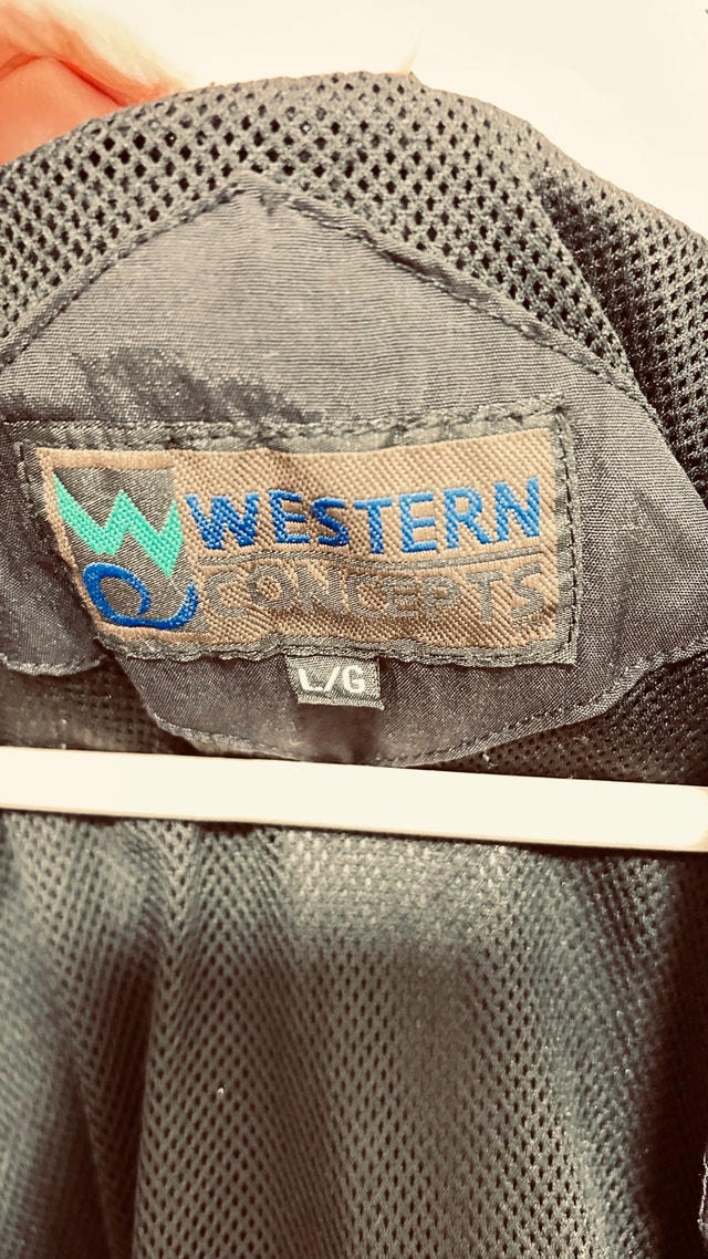 Western Concepts Arctic Circle Eagle Plains Yukon Jacket - photo 4
