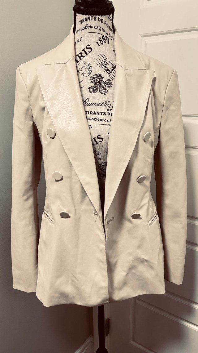 ZARA Cream Faux Leather Blazer Women Size M Double-Breasted - photo 4