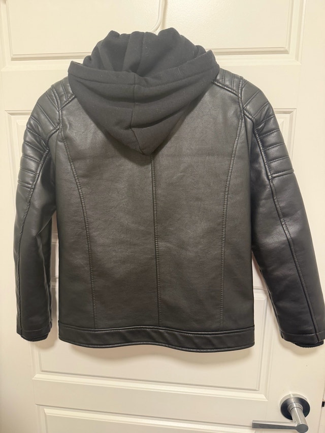 Guess Faux Leather Boys Jacket size 10 - photo 2