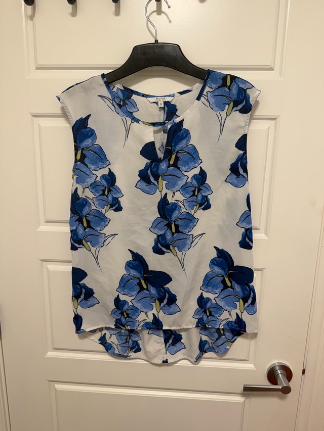 BLOUSE SLEEVELESS PRINTED size XS