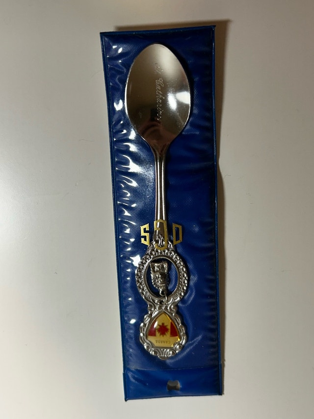 Canada Souvenir Collectible Spoon