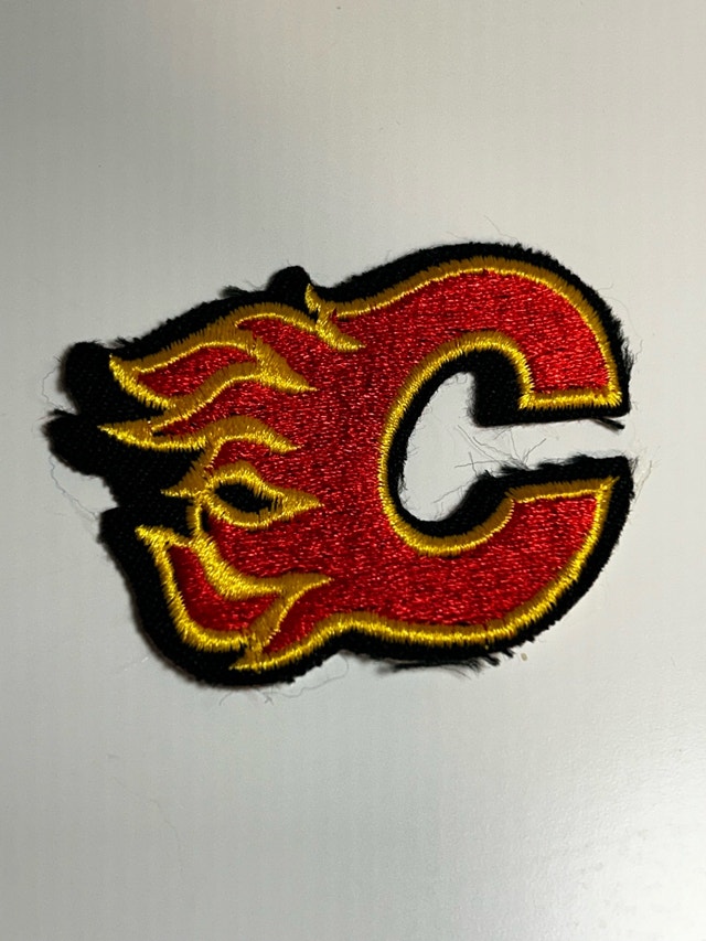 Calgary Flames NHL Hockey Vintage Team Logo Patch (1994-2019)
