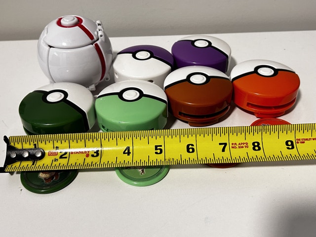 Tomy Pokemon Figures - photo 2