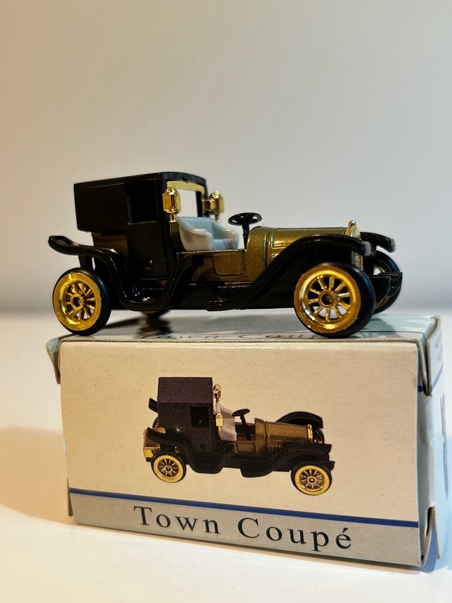 Classic Toy Antique Car Vehicle