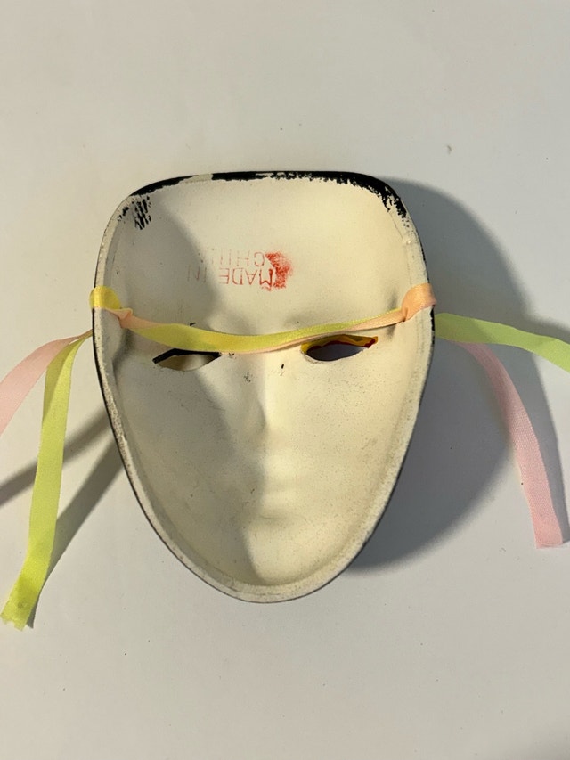 Small Ceramic Porcelain Mardi Gras Mask Wall Decor - photo 2
