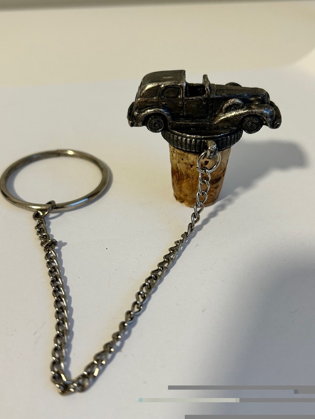 Wine Things Car Cork Bottle Stopper Chain Ring - photo 2
