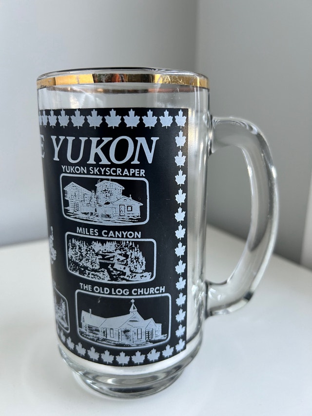 Whitehorse Yukon Canada Vintage Souvenir Tall Coffee/Tea Cup Mug - photo 3