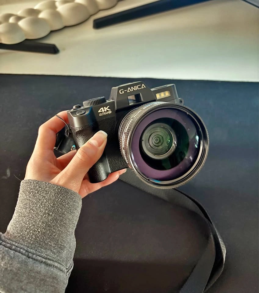 4K 48MP WiFi Vlogging Camera w/ Wide & Macro Lens – Like New - photo 2