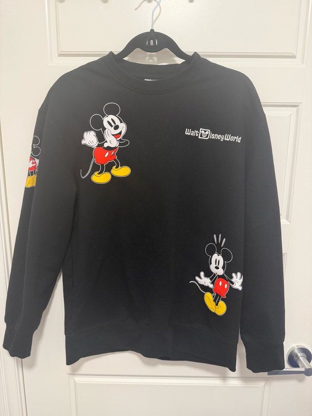 Disney Sweatshirt Size M Unisex