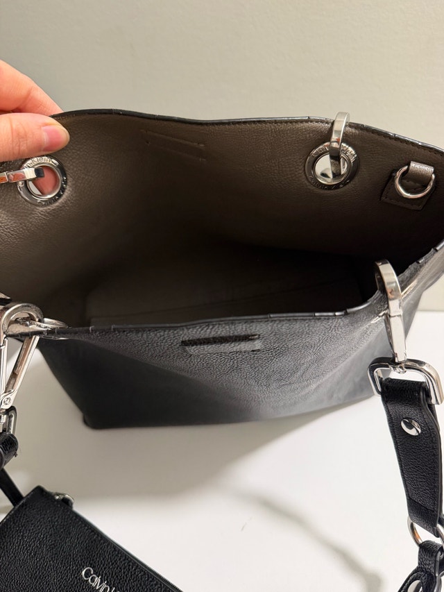 Black Calvin Klein Purse - photo 2