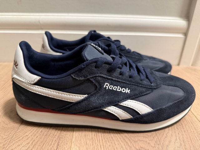 Reebok Shoes US 9.5 Classic Trainers - Vector Navy