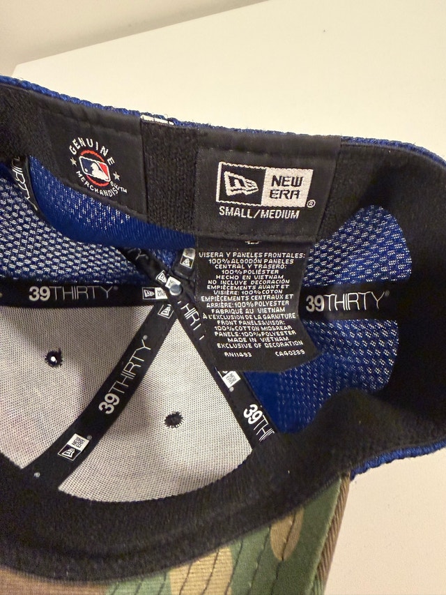 Toronto Blue Jays New Era 39THIRTY Cap - Camo Stretch Fit S/M - photo 2