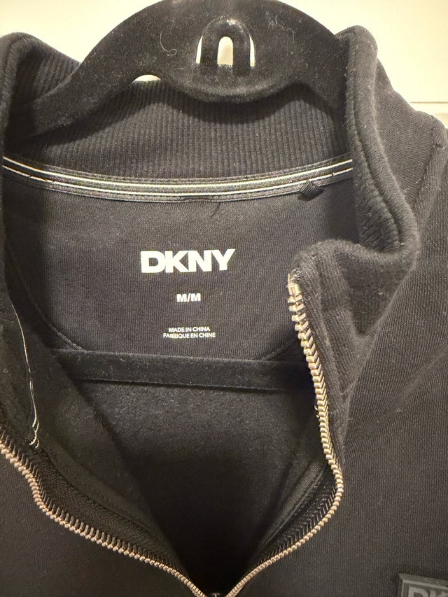 DKNY Men's Half Zip Sweatshirt Size M - photo 2