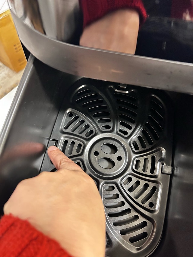 Chefman TurboFry Dual Basket Air Fryer. Like New - photo 4