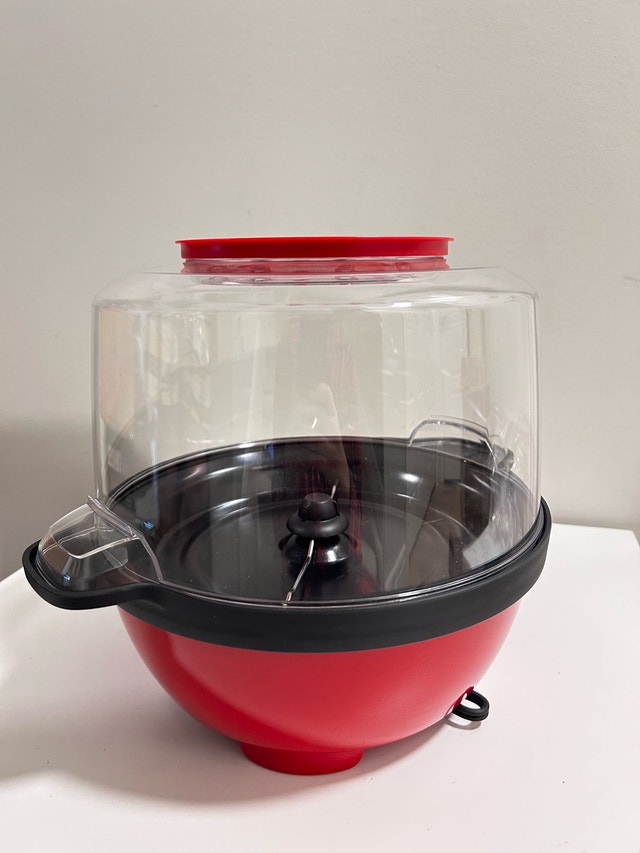 West Bend Stir Crazy 82505R Electric Popcorn Maker - photo 3