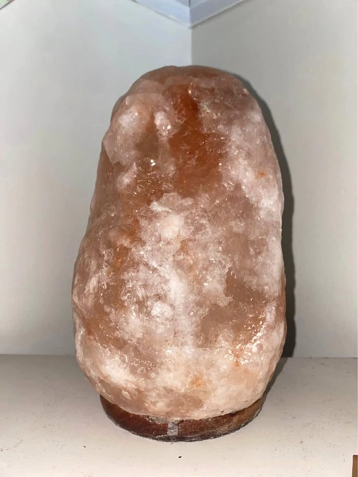 Natural Himalayan Salt Rock