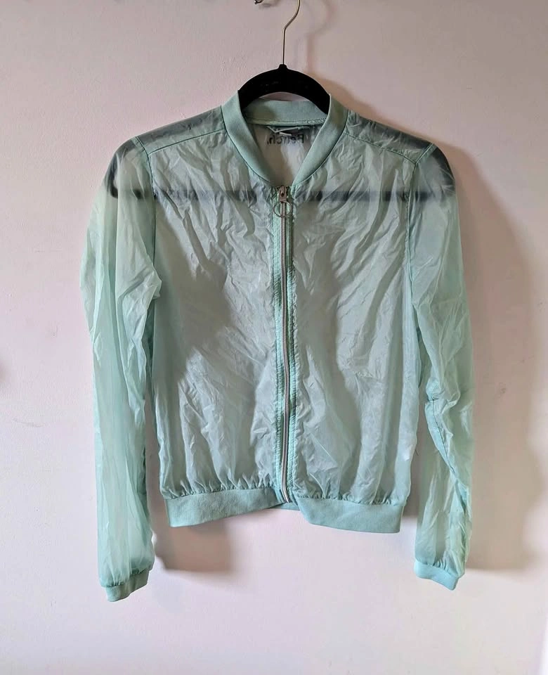Bench Zip Jacket, S, Like New