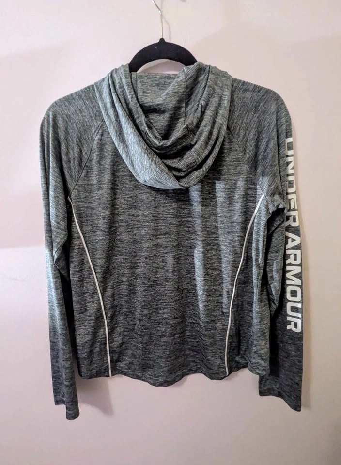 Under Armour Grey Sweater, S/M, New - photo 2