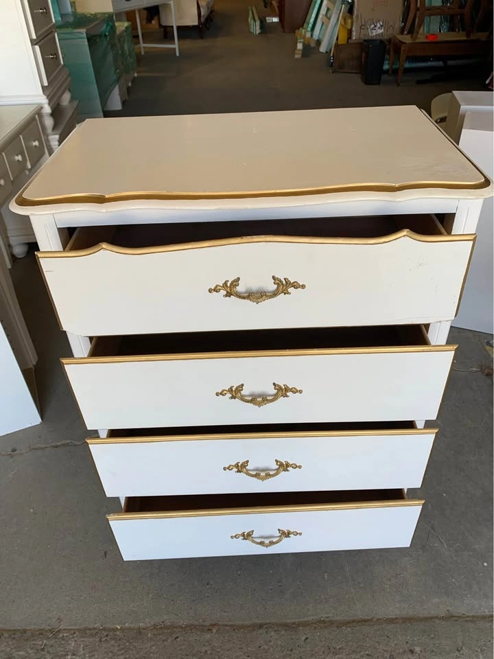 White Gold Vintage Dresser - photo 3
