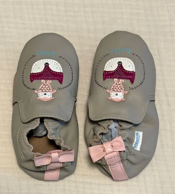 Robeez "Hello Baby" Baby Girl Shoes 18-24 Months