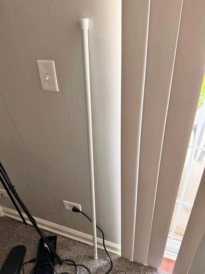 Adjustable curtain rod 54-91 inches