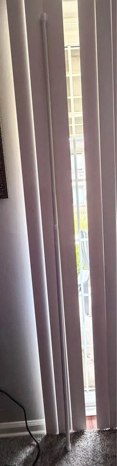Adjustable curtain rod 54-91 inches - photo 2