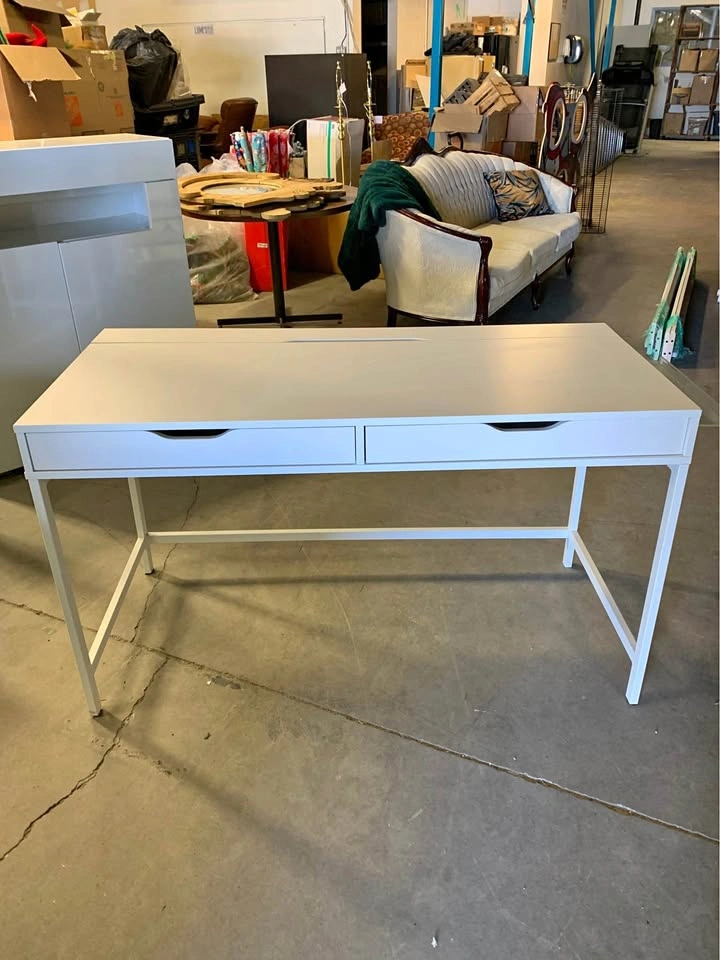 Modern White Desk w/ Drawers & USB Hub