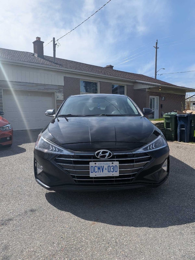 2020 Hyundai Elantra 84,000 km - photo 2