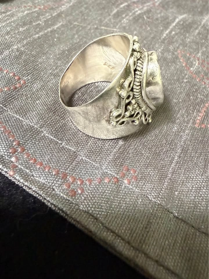 Sterling Silver Blue Stone Filigree Ring Size 9 - photo 2